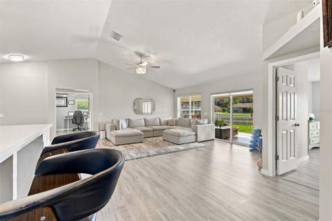 11415 Walden Loop, Parrish FL - photo 12 of 35