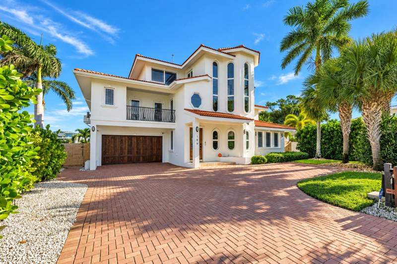 199 21ST AVENUE home for sale in Vina-Del-Mar