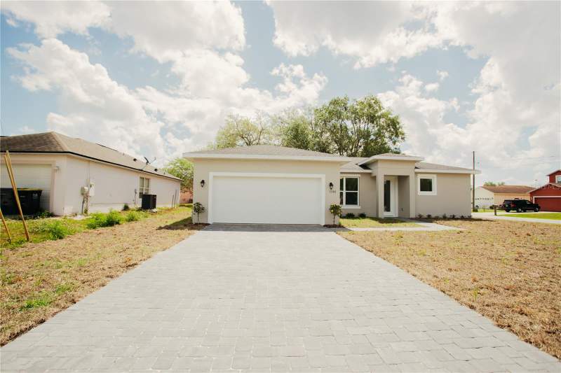 Poinciana Village 05 Neighborhood