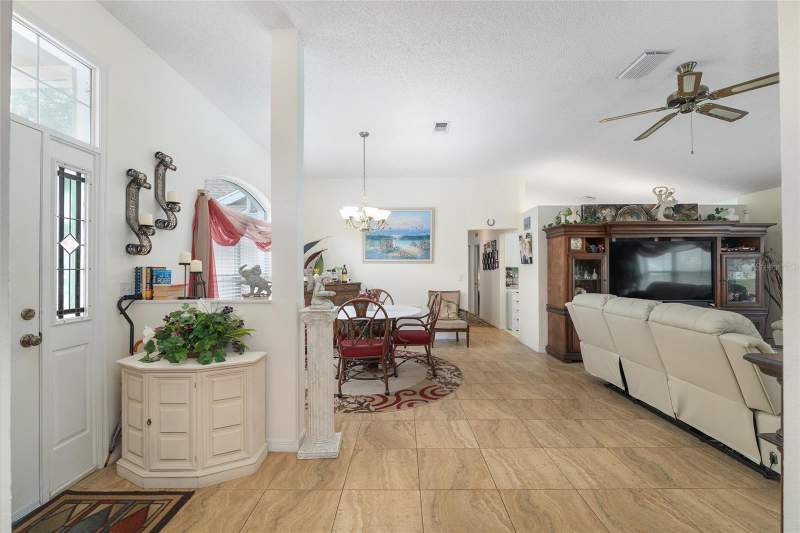 2 bedroom Single Family Residence at 11563 SW 74th Court, Oak Run, Ocala — photo 4