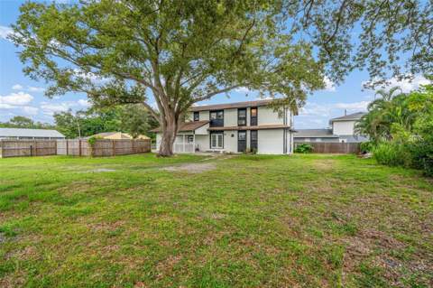 3160 Aspinwall Street, Sarasota FL - photo 7 of 21