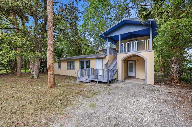 4 bedroom Single Family Residence at 821 NE 22nd Terrace, Duval Heights, Gainesville — photo 3