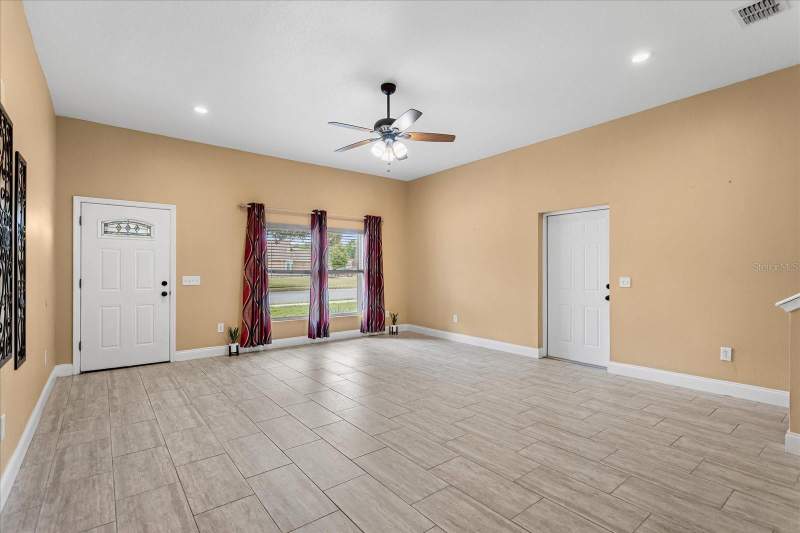 3 bedroom Single Family Residence at 1111 TWIN RIVERS BOULEVARD, RIVERSIDE AT TWIN RIVERS UN 1, OVIEDO — photo 4