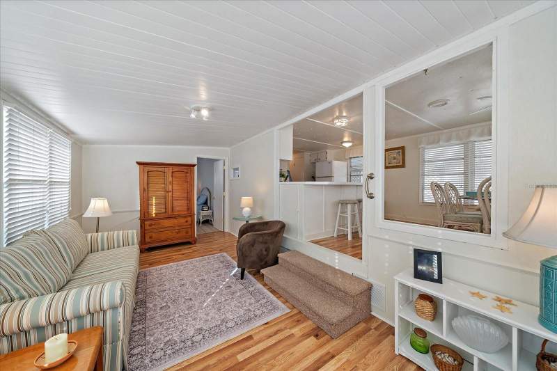 2 bedroom Mobile Home at 43 Edessa Drive, Tropic Isles Co-Op, Palmetto — photo 2
