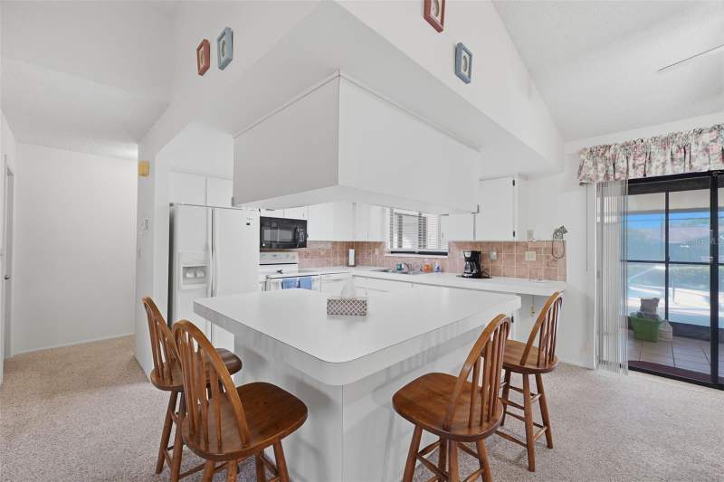 3 bedroom Single Family Residence at 11460 Riddle Drive, Spring Hill Unit 9, Spring Hill — photo 5