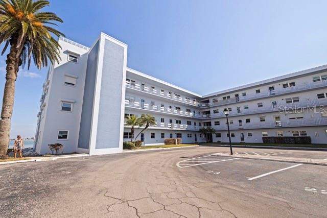 Regency West Apartments Condo