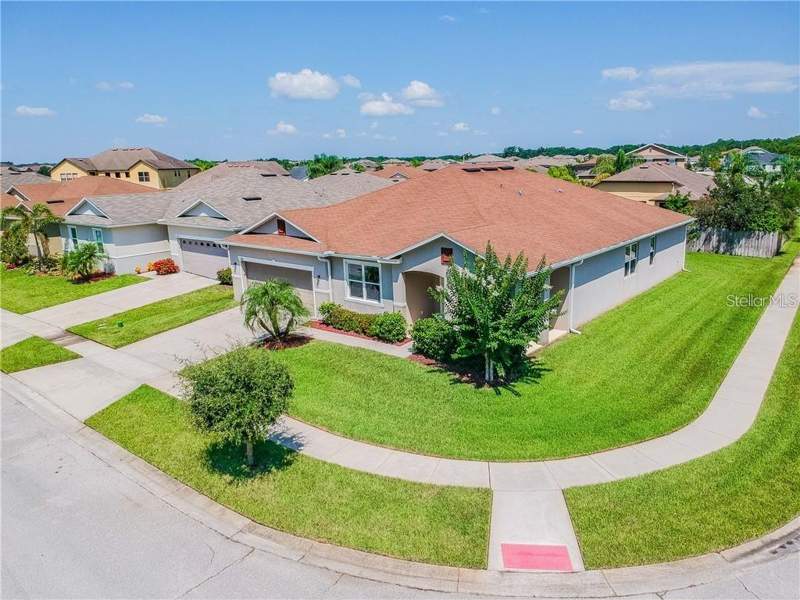 3 bedroom Single Family Residence at 1501 Angler Avenue, Shingle Crk Reserve/Oaks Ph 3, Kissimmee — photo 3