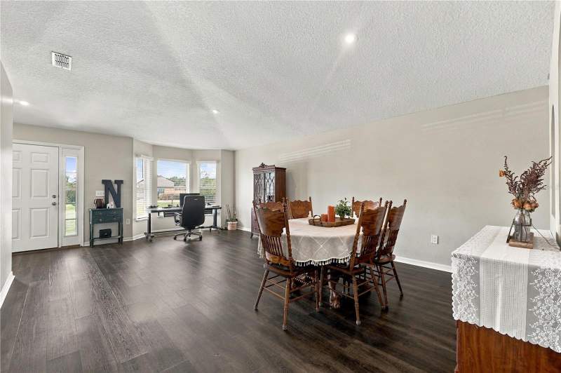 4 bedroom Single Family Residence at 4721 Preserve Boulevard, Southern Pines Unit 1, St Cloud — photo 5