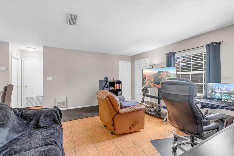 4 bedroom Single Family Residence at 2510 Driftwood Drive, Laurelwood, Fern Park — photo 5