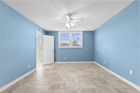 4895 Bay Street #102, St Petersburg FL - photo 18 of 53