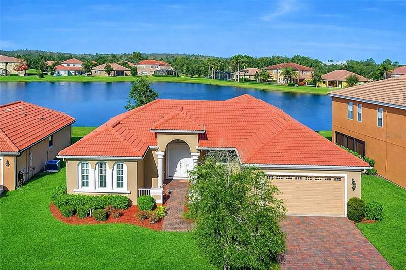 3821 SHOREVIEW DRIVE home for sale in North Shore Village