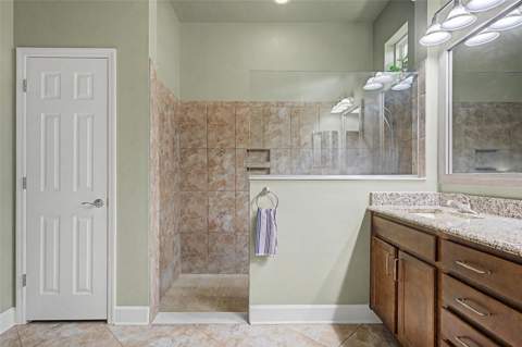 10325 Palladio Drive, New Port Richey FL - photo 18 of 84