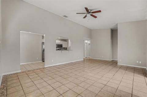8434 Sun Drive, Port Richey FL - photo 6 of 17