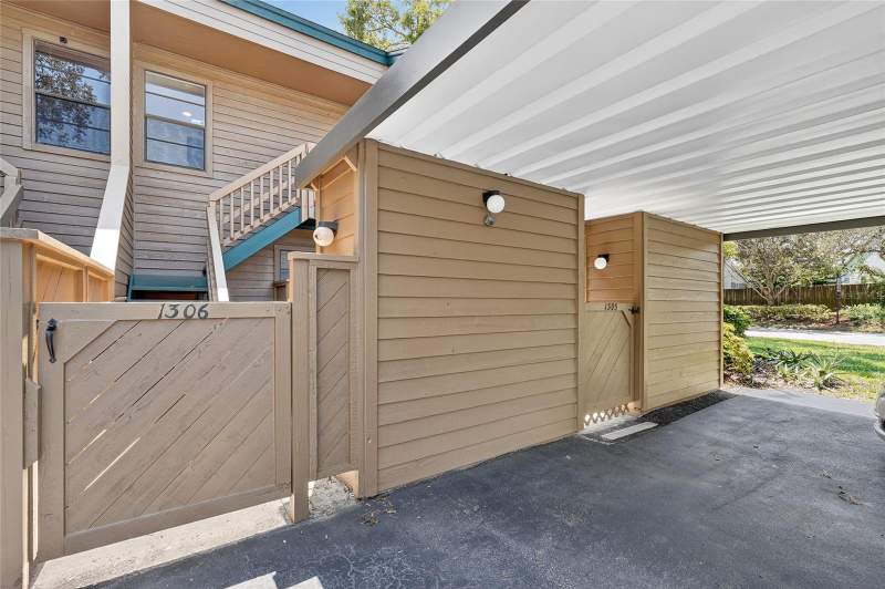 2 bedroom Condominium at 1306 LENNOX ROAD #1306, GLENEAGLES I CONDO, PALM HARBOR — photo 2