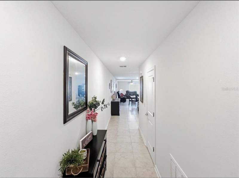 3 bedroom Single Family Residence at 1988 Traverse Way, Storey Creek Ph 2A, Kissimmee — photo 2