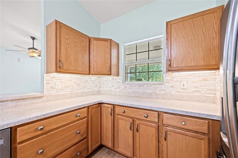 3 bedroom Single Family Residence at 16603 SW 15th Avenue, Newberry, Newberry — photo 4