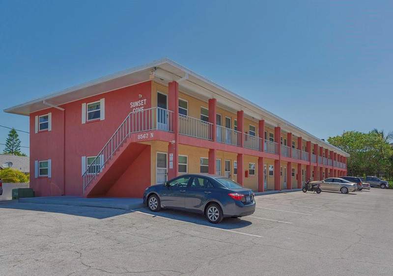 1 bedroom Condominium at 8567 W Gulf Boulevard #3N, Sunset Cove Condo, St Petersburg — photo 3