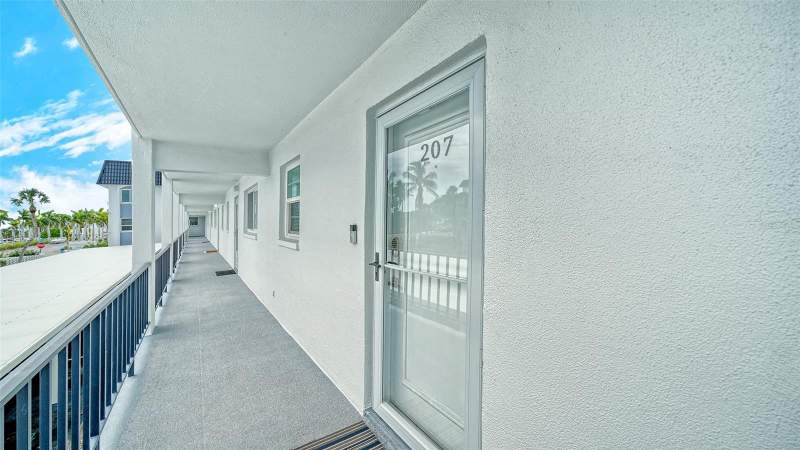 2 bedroom Condominium at 5600 Beach Way Drive #207, Beachway Apts, Sarasota — photo 2