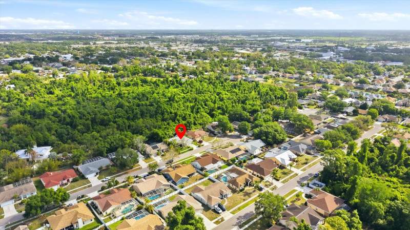 3 bedroom Single Family Residence at 5599 Wilde Oak Way, Colonial Oaks, Sarasota — photo 2