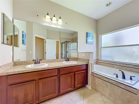 9038 Vickroy Terrace, Oviedo FL - photo 18 of 38