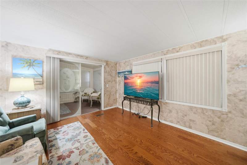 2 bedroom Mobile Home at 3450 Grapefruit Lane, Sunny Grove Park Inc, Estero — photo 4