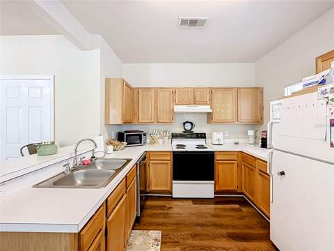 1710 NW 7th Street #604, Gainesville FL - photo 13 of 33