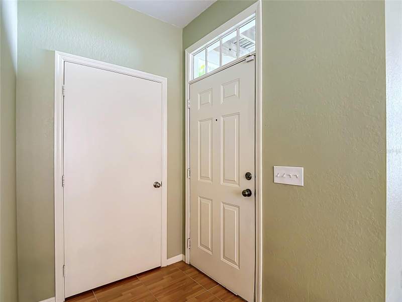 4 bedroom Single Family Residence at 4008 Bangalow Palm Court, The Villas At Carrollwood Condo, Tampa — photo 5