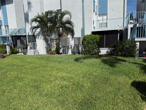 179 Medallion Boulevard #D, Madeira Beach FL - photo 9 of 37