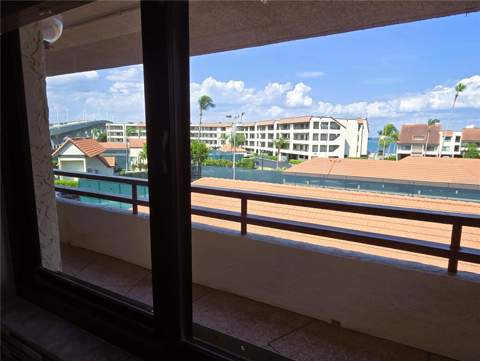 106 1st Street #215, St Petersburg FL - photo 19 of 48