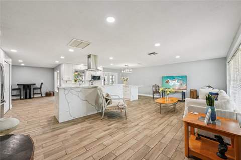 6010 Bayou Grande Boulevard, St Petersburg FL - photo 11 of 53
