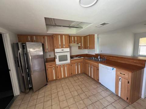 2024 Lime Tree Drive, Edgewater FL - photo 9 of 42