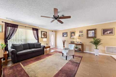 2211 Portside Passage, Palm Harbor FL - photo 10 of 55