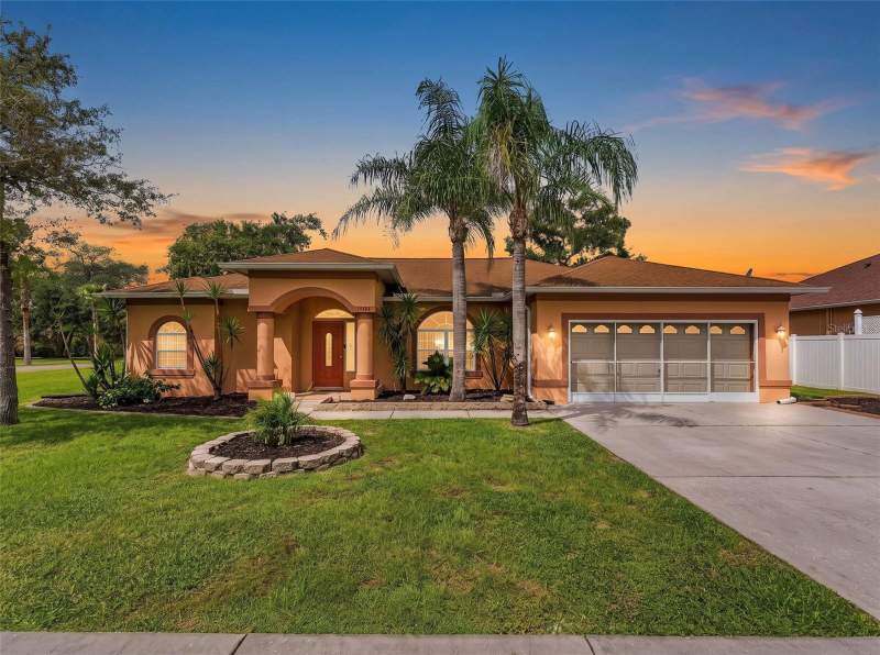 3 bedroom Single Family Residence at 15393 Burbank Drive, Deerfield Estate Ph 3 & 4, Brooksville — photo 2