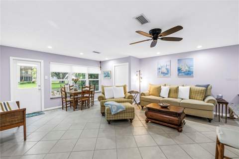 5725 80th Street #106, St Petersburg FL - photo 12 of 43