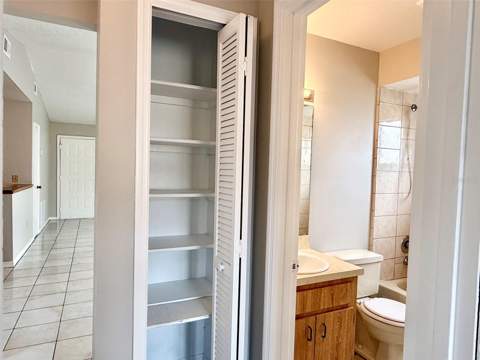 608 E Warren Avenue, Longwood FL - photo 18 of 24