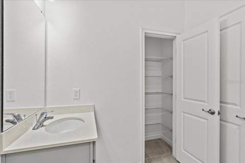 10525 Ebb Tide Lane, Orlando FL - photo 20 of 43