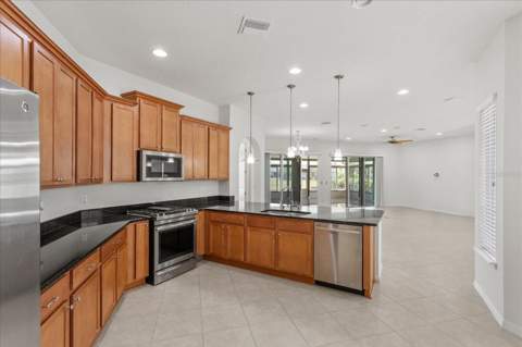 124 Balmy Coast Road, Groveland FL - photo 9 of 38
