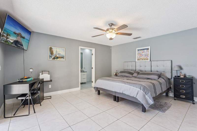 3 bedroom Single Family Residence at 8215 Rolla Court, Granada Villas, Orlando — photo 2