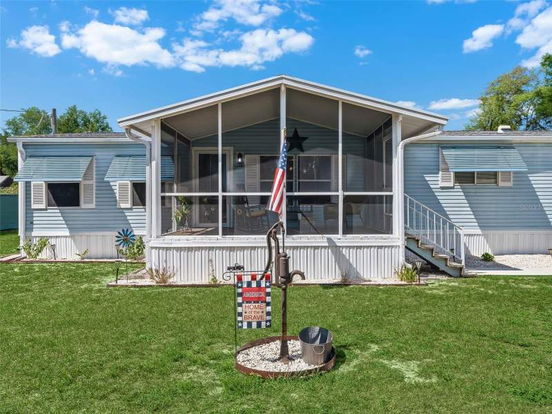 3 bedroom Manufactured Home at 9975 SE 166th Street, Mobile Home Mdws Un 01, Summerfield — photo 5