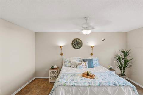481 Hildalgo Drive, The Villages FL - photo 13 of 26