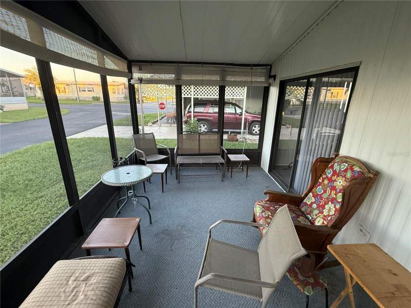 2 bedroom Manufactured Home at 37542 Pinata Avenue, Spanish Trails West Residential Cooperative, Zephyrhills — photo 4