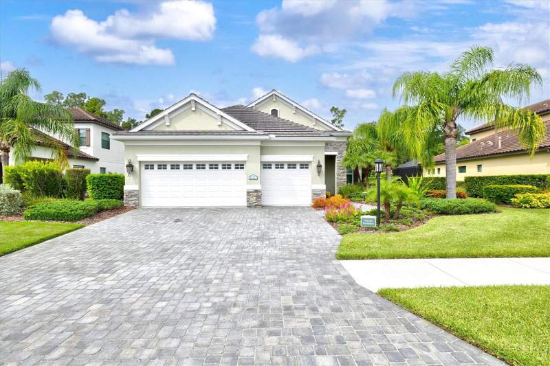 3 bedroom Single Family Residence at 21221 Wacissa Drive, Grand Palm, Venice — photo 2