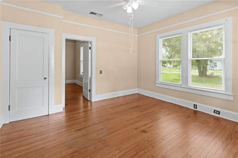 907 N Clark Street, Plant City FL - photo 11 of 39