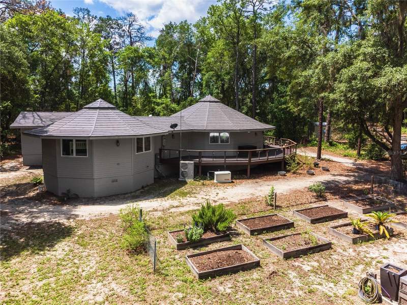 3 bedroom Single Family Residence at 13797 NE 199th Street, McManus Sub, Waldo — photo 4