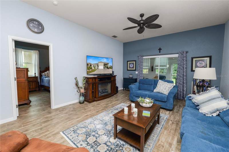 2 bedroom Single Family Residence at 408 Motorcoach Drive, Mt Olive Shores North Add 02, Polk City — photo 5