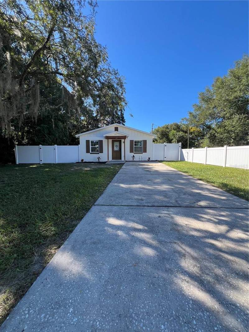 3 bedroom Single Family Residence at 1314 Robie Avenue, Mount Dora, Mount Dora — photo 3