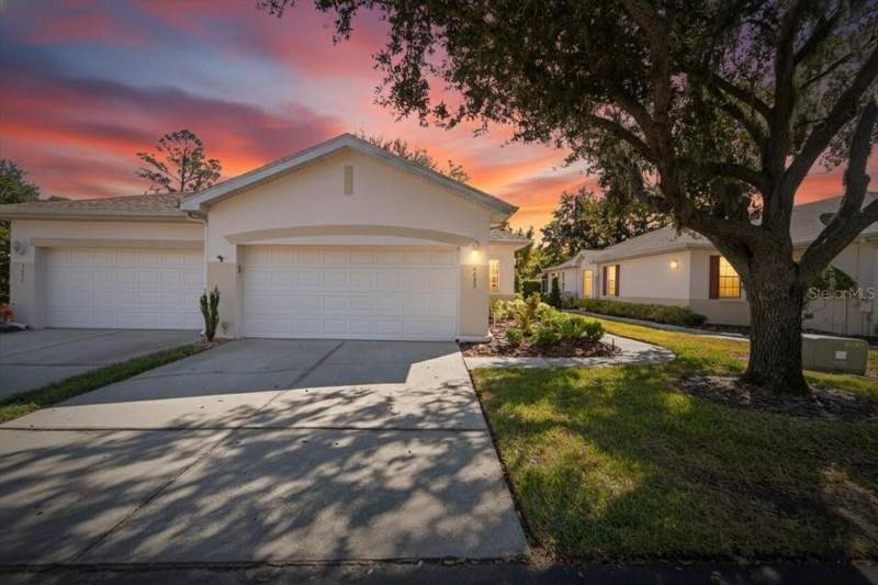 Eagle GreensCondos for Sale in Plant City, FL