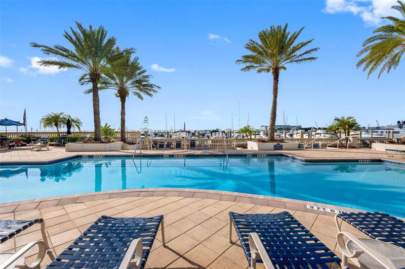 3 bedroom Townhouse at 6031 Bowen Daniel Drive #105, Westshore Yacht Club Twnhms, Tampa — photo 3