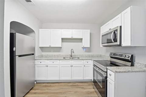 2610 Dr Martin Luther King Jr Street, St Petersburg FL - photo 15 of 43