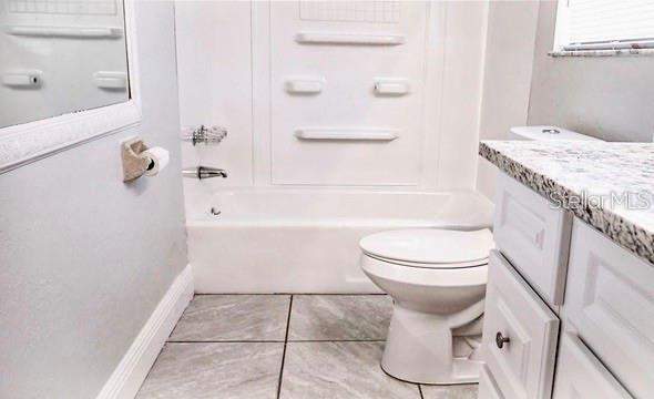 3 bedroom Single Family Residence at 21 Southland Road, South Venice, Venice — photo 5